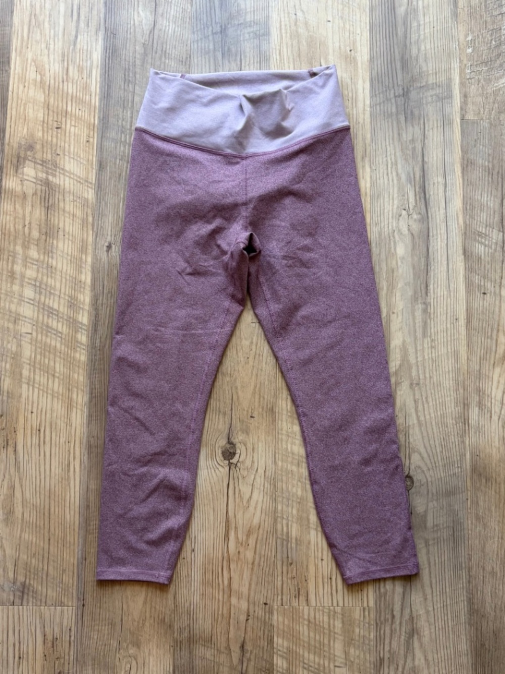 Fabletics High-Waisted Statement Heathered Capri